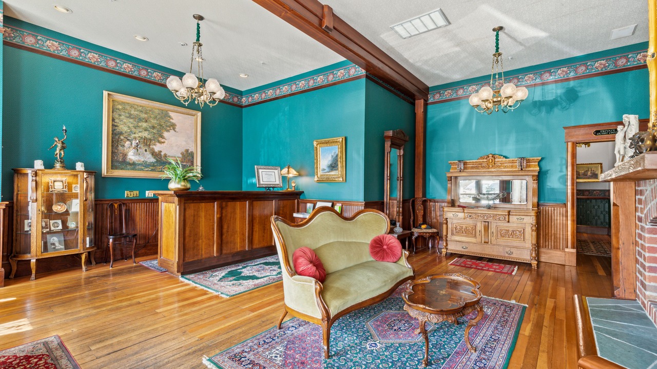 Photo of Others in Historic Railroad District