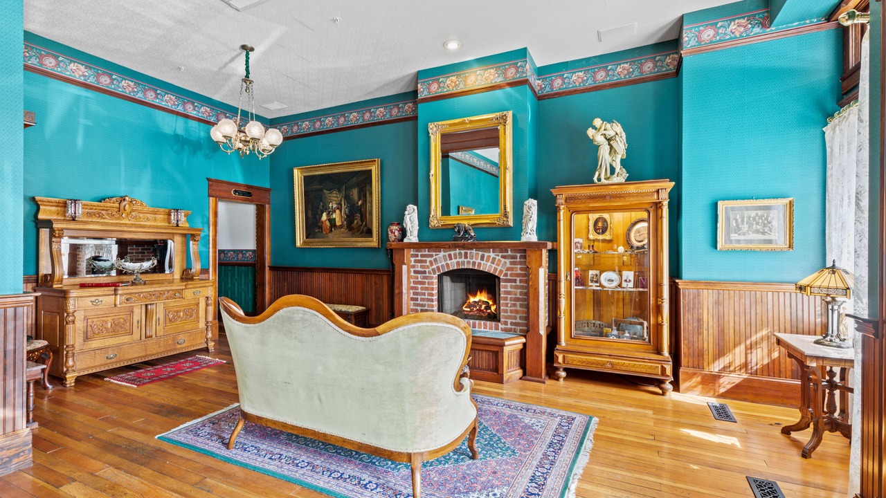 Photo of Others in Historic Railroad District