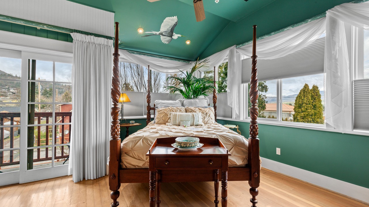 Photo of Others in Historic Railroad District