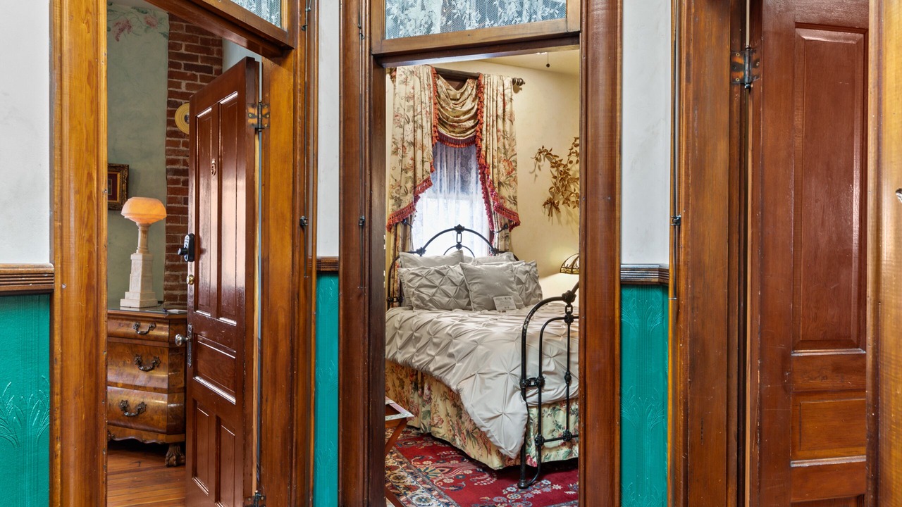 Photo of Bedroom in Historic Railroad District