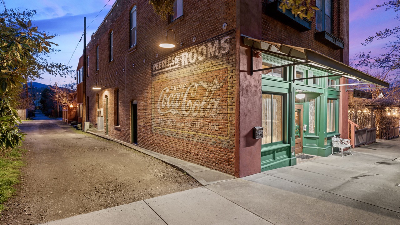 Photo of Outdoor in Historic Railroad District