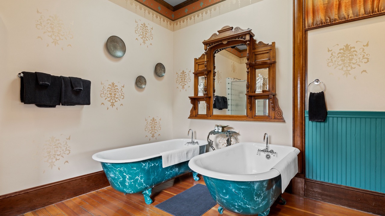 Photo of Others in Historic Railroad District