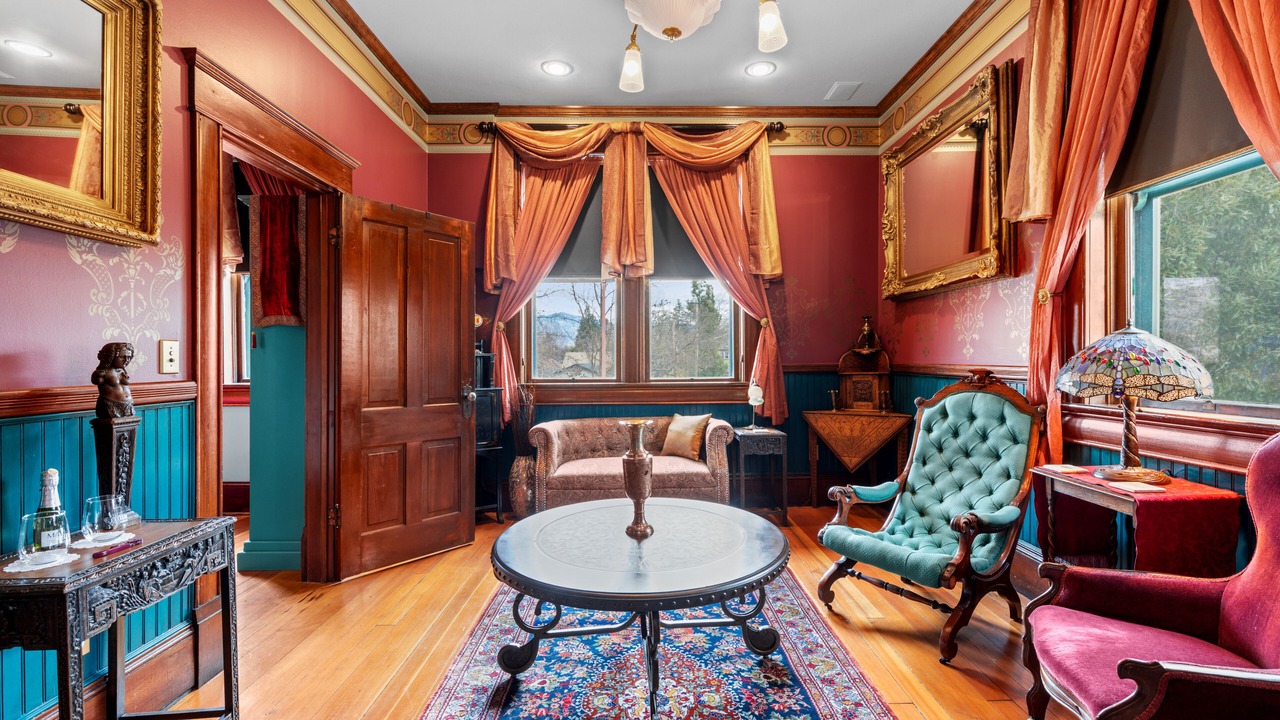 Photo of Others in Historic Railroad District