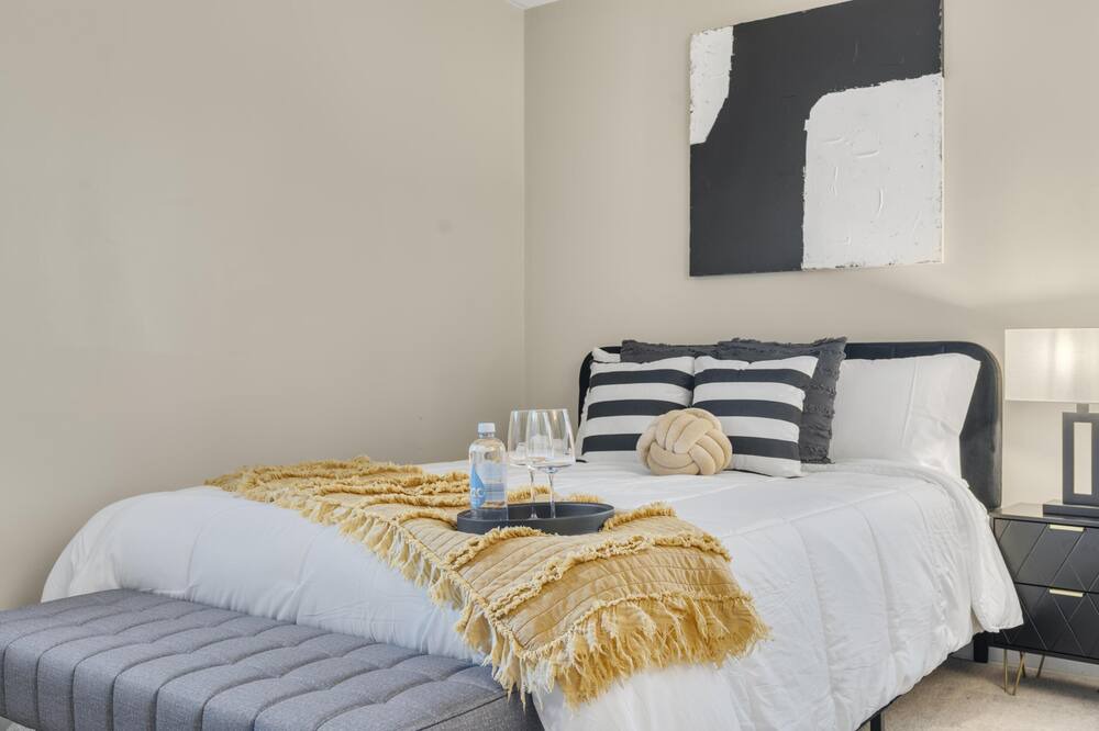 Photo of Bedroom in Wheaton