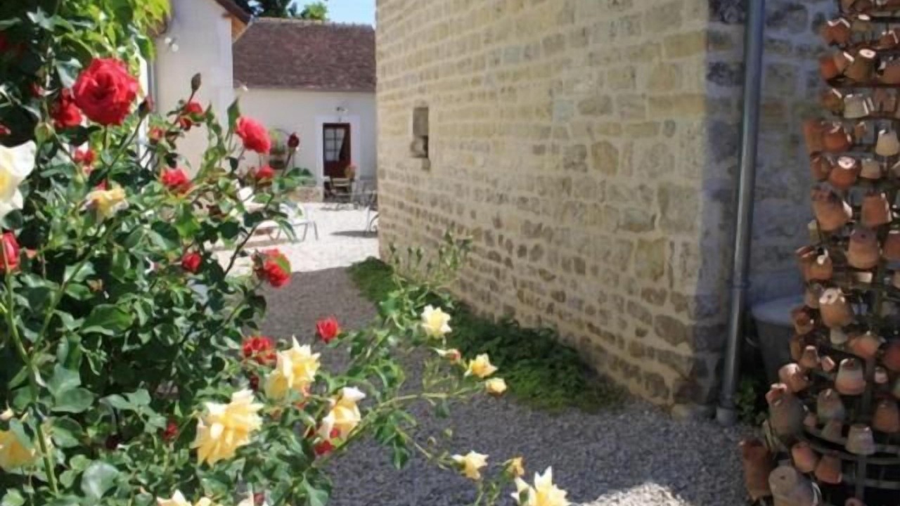 Photo of Outdoor in Vezinnes