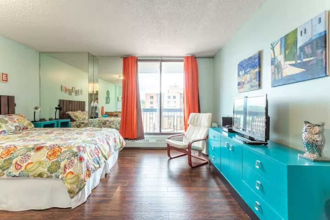 Photo of Others in Crescent Heights