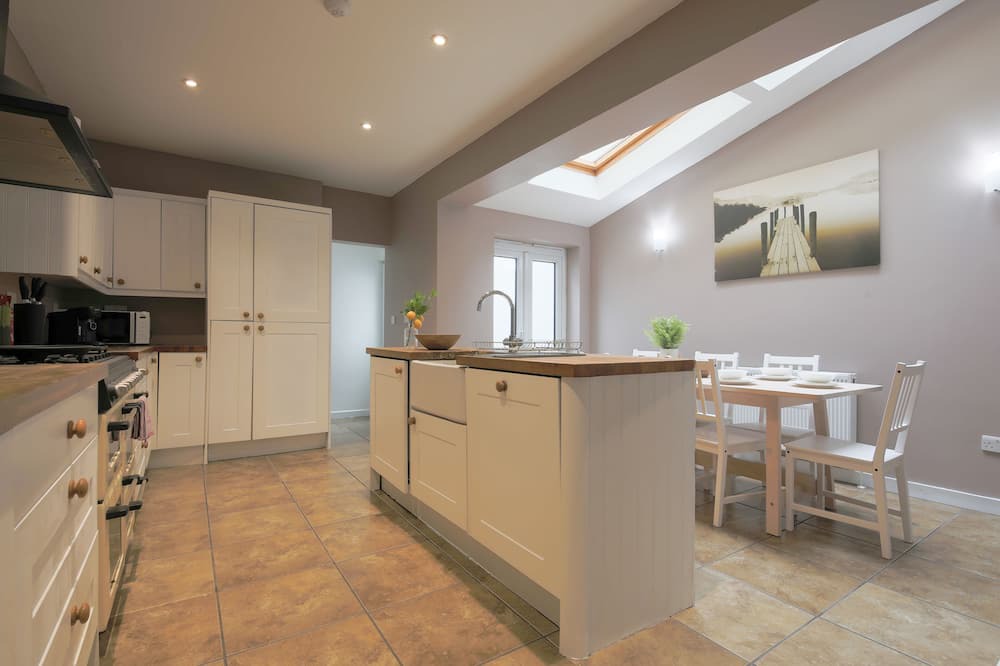 Photo of Kitchen in Splott