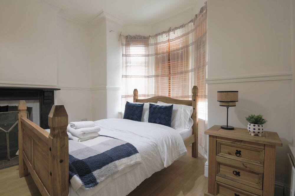 Photo of Bedroom in Splott