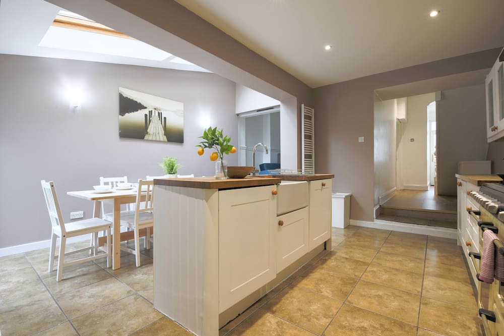 Photo of Kitchen in Splott