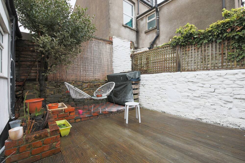 Photo of Patio Balcony in Splott