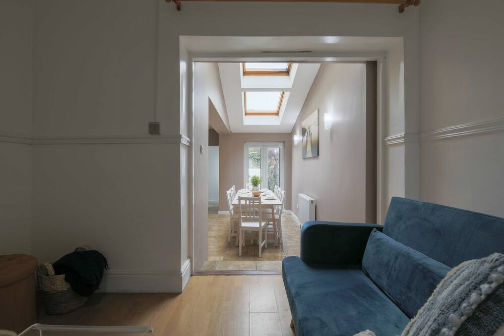 Photo of Livingroom in Splott
