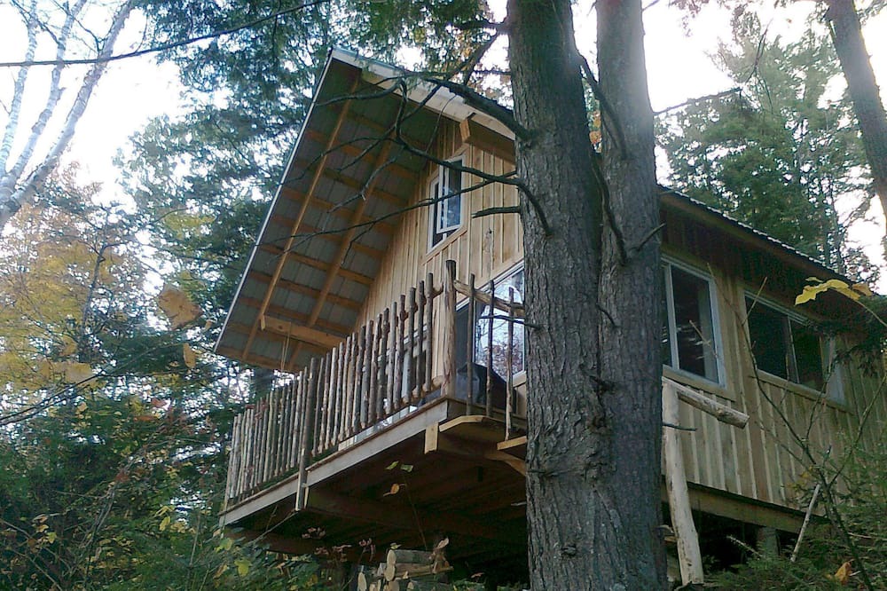 Photo of Outdoor in Sainte-Beatrix