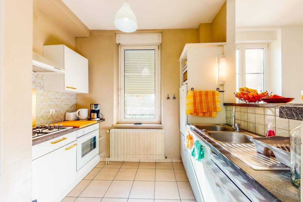 Photo of Kitchen in Haussonville-Blandan-Mon Desert-Saurupt