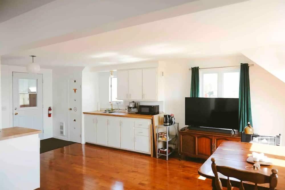 Photo of Kitchen in Isle aux Coudres