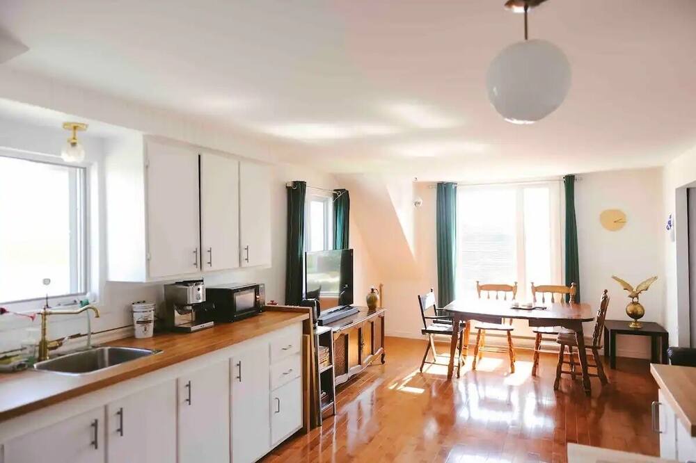 Photo of Kitchen in Isle aux Coudres