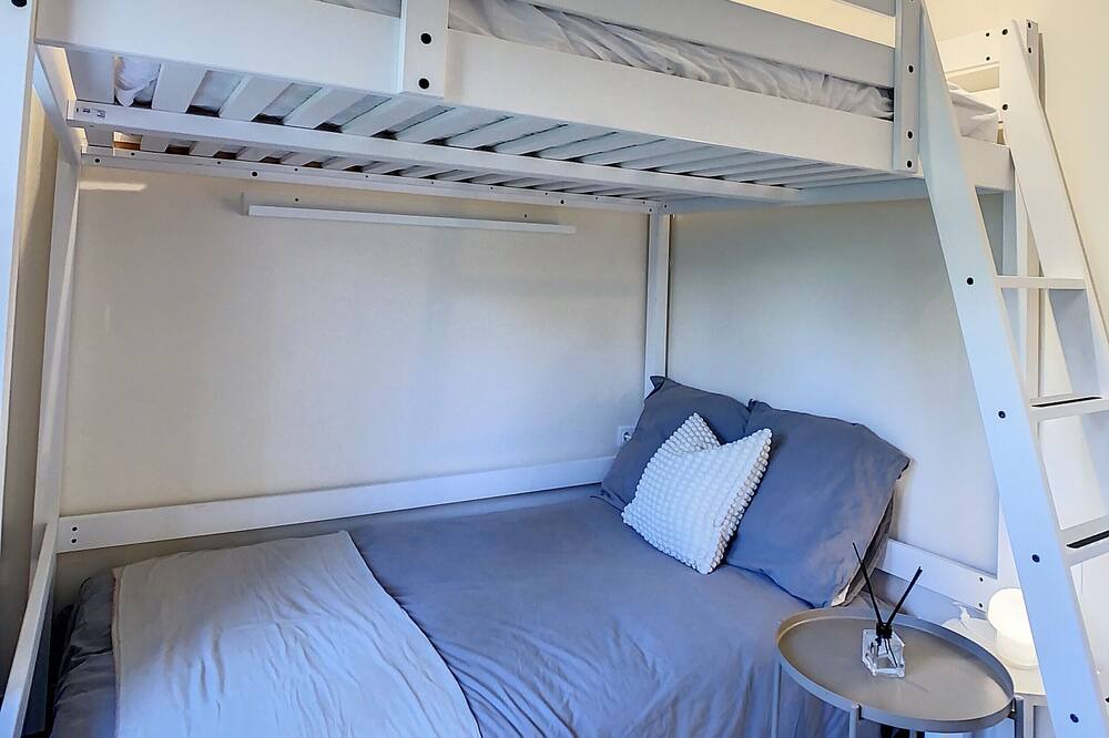 Photo of Bedroom in Villeparisis