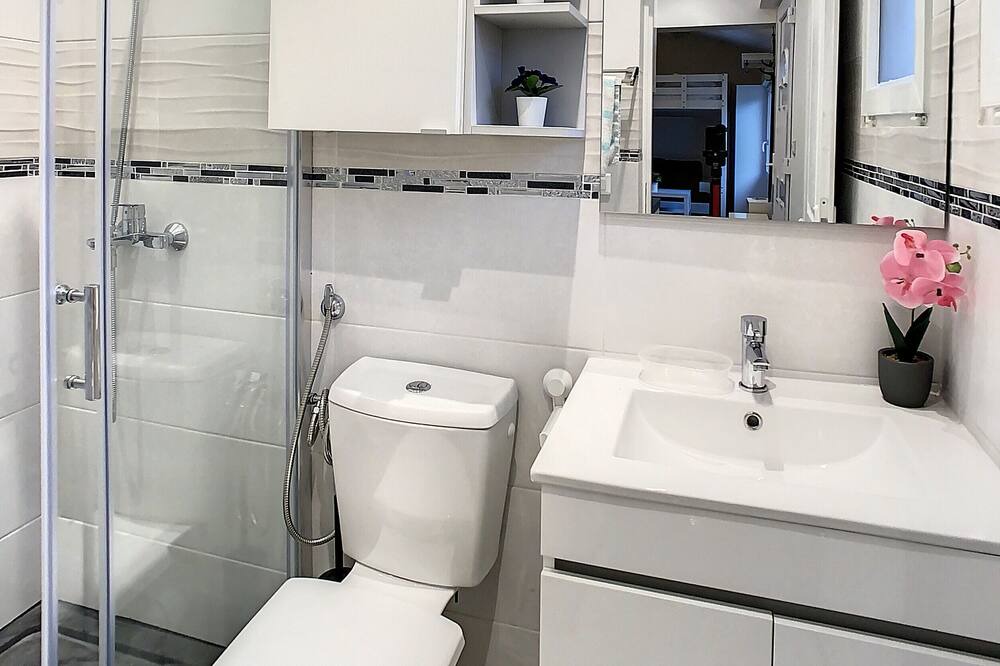 Photo of Bathroom in Villeparisis
