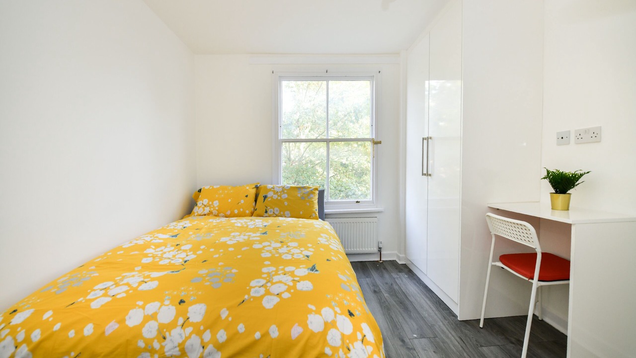 Photo of Others in Reading