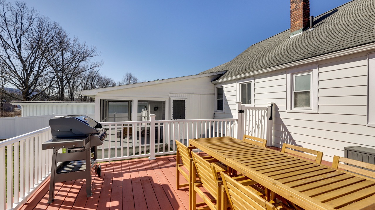 Photo of Outdoor in Easthampton