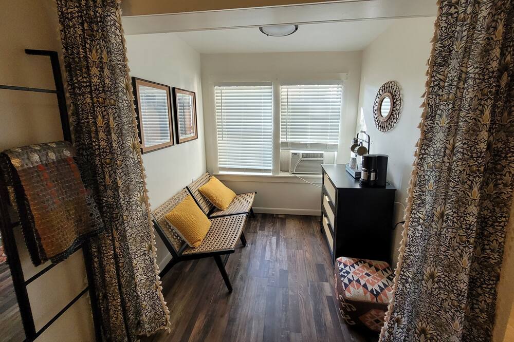 Photo of Livingroom in Fort Davis
