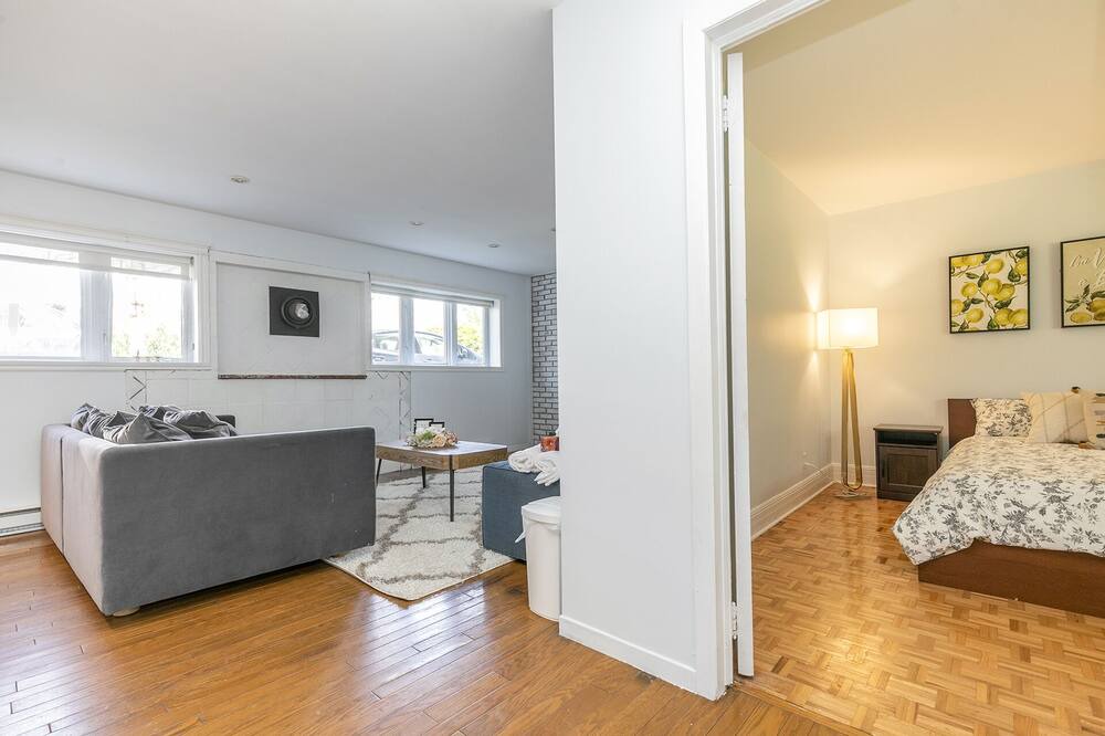 Photo of Bedroom in Brossard