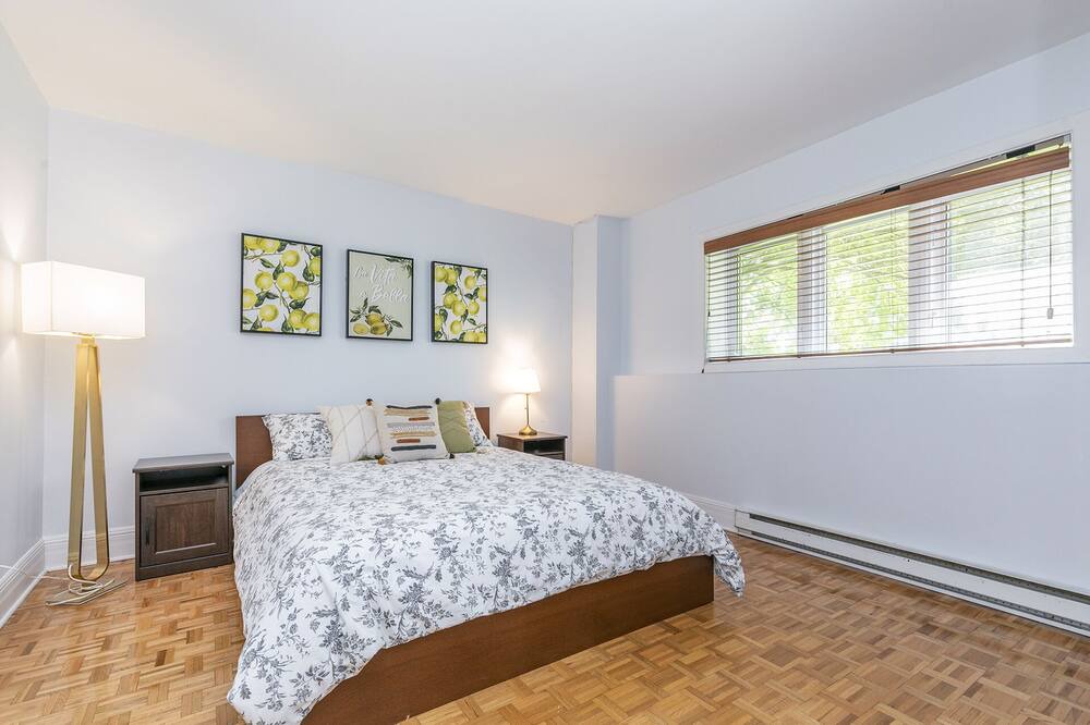 Photo of Bedroom in Brossard