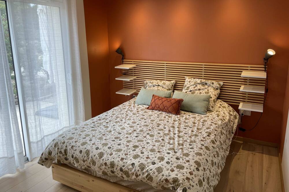 Photo of Bedroom in Bouc-Bel-Air