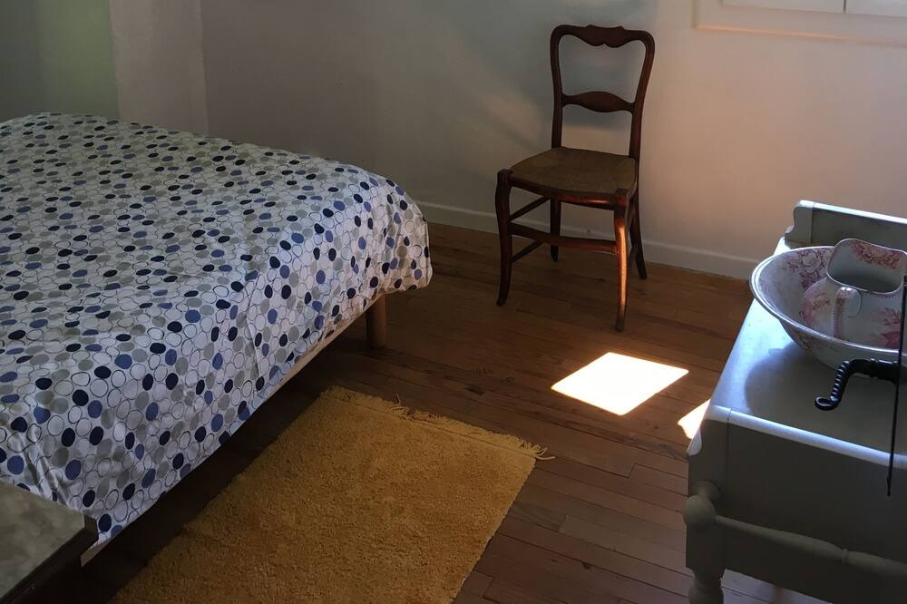 Photo of Bedroom in Lacrouzette