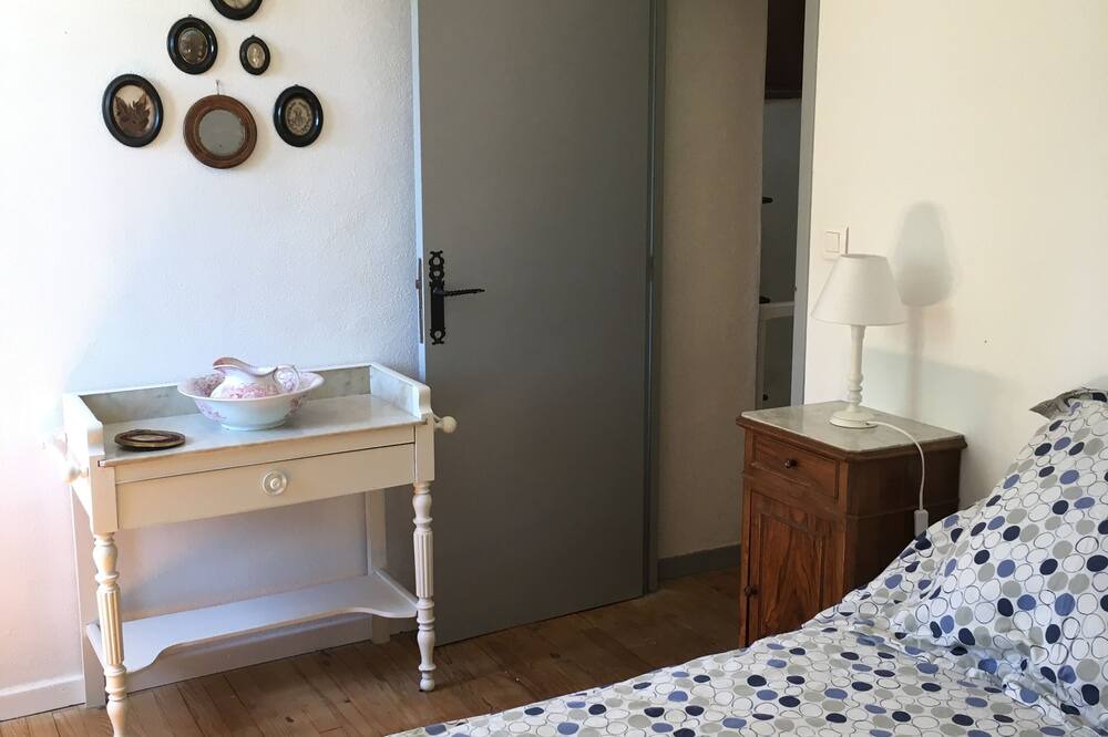 Photo of Bedroom in Lacrouzette