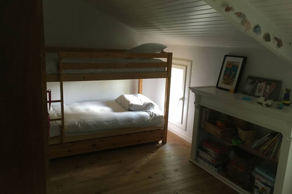 Photo of Bedroom in Lacrouzette