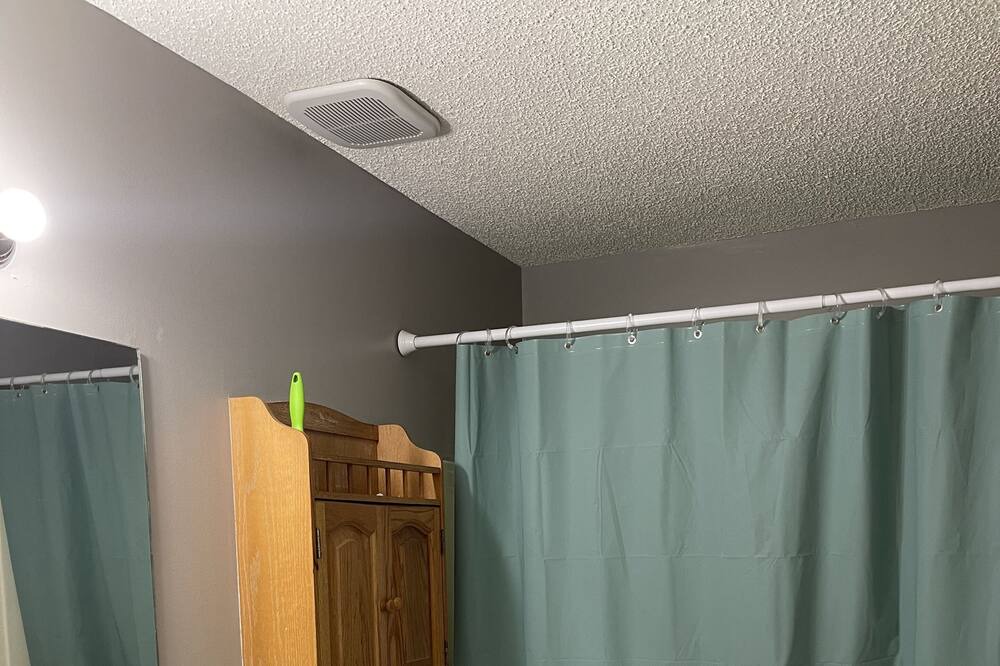 Photo of Bathroom in Hinesville