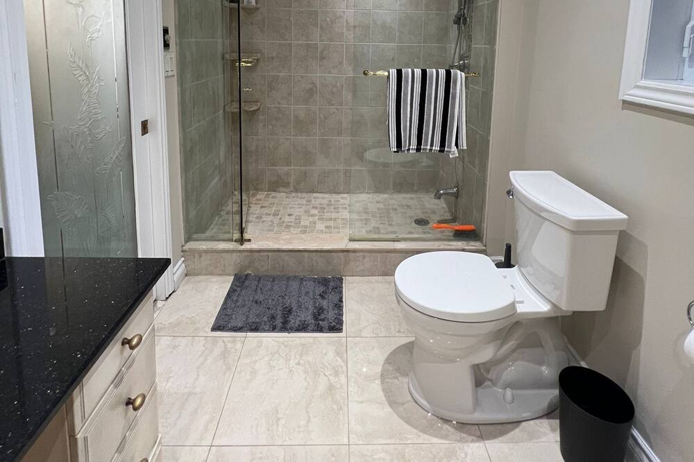 Photo of Bathroom in Sharon