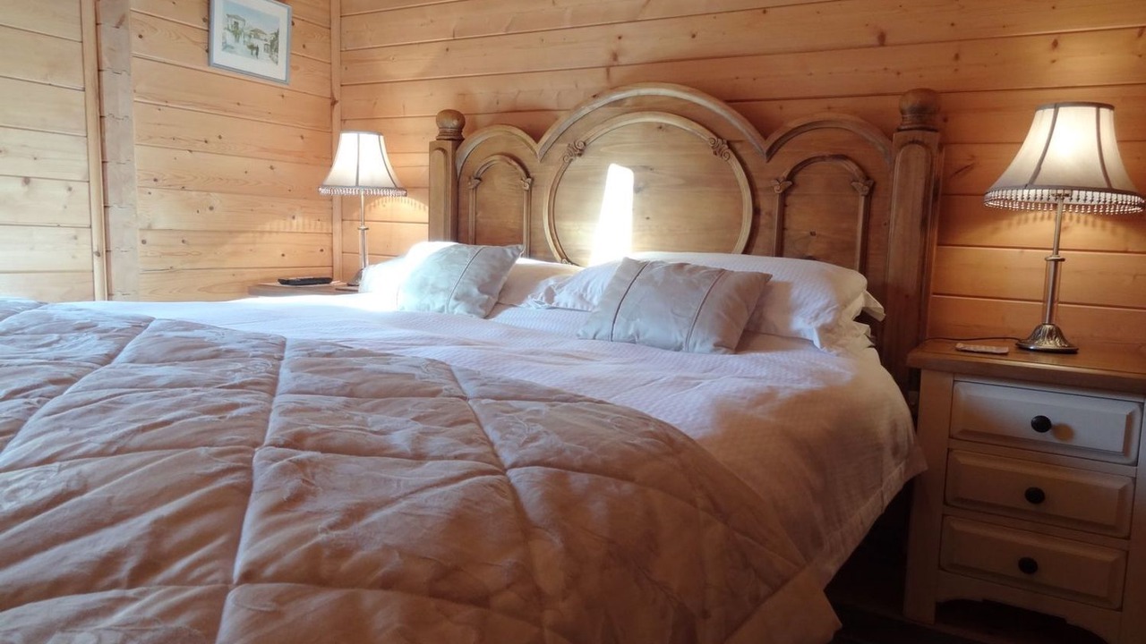 Photo of Others in Oakfordbridge