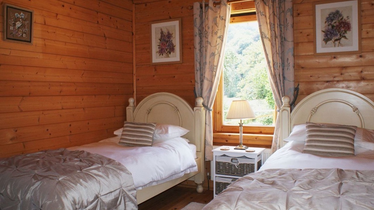 Photo of Others in Oakfordbridge