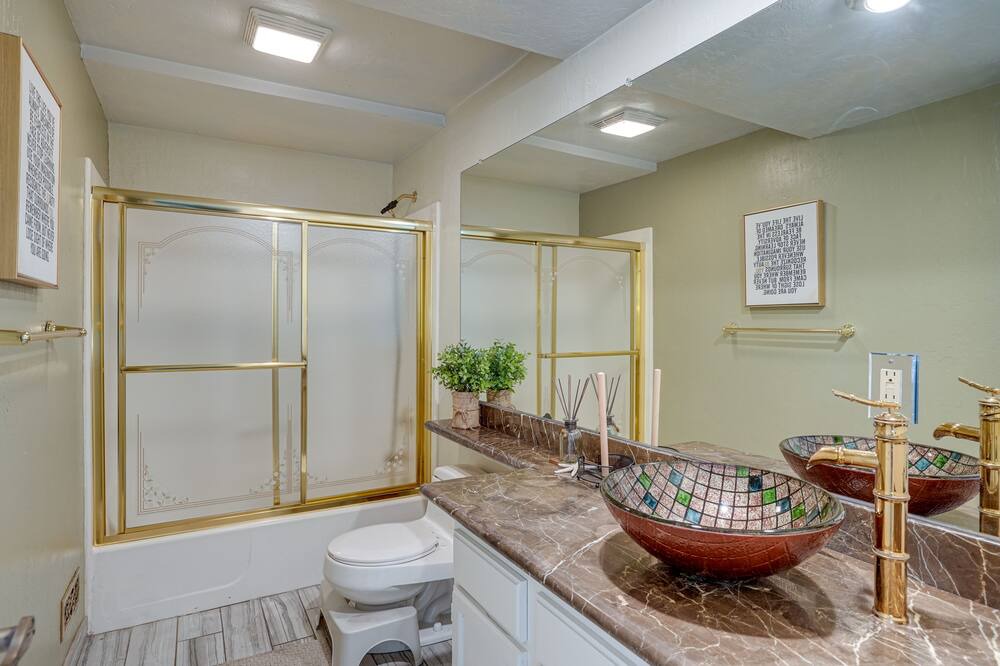 Photo of Bathroom in Pleasanton