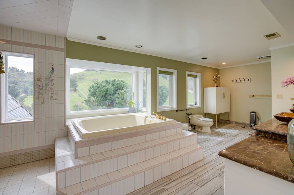 Photo of Bathroom in Pleasanton