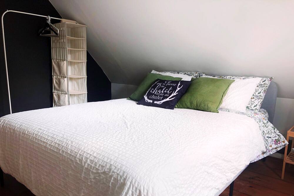 Photo of Bedroom in Sainte-Agathe-des-Monts