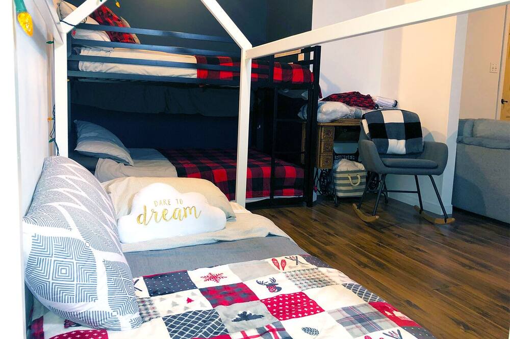 Photo of Bedroom in Sainte-Agathe-des-Monts