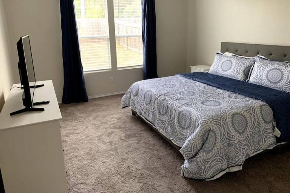 Photo of Bedroom in Schertz