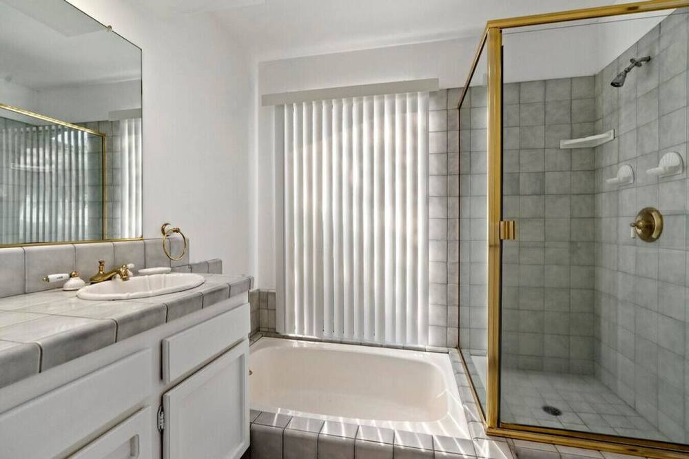 Photo of Bathroom in Rough and Ready