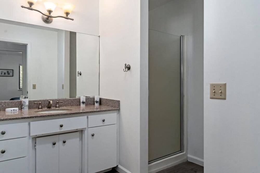 Photo of Bathroom in Rough and Ready