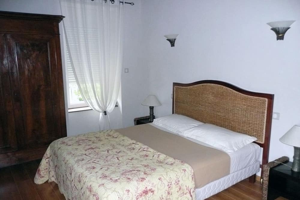 Photo of Bedroom in Moyrazes