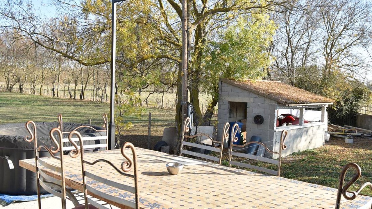 Photo of Outdoor in Le Cailar