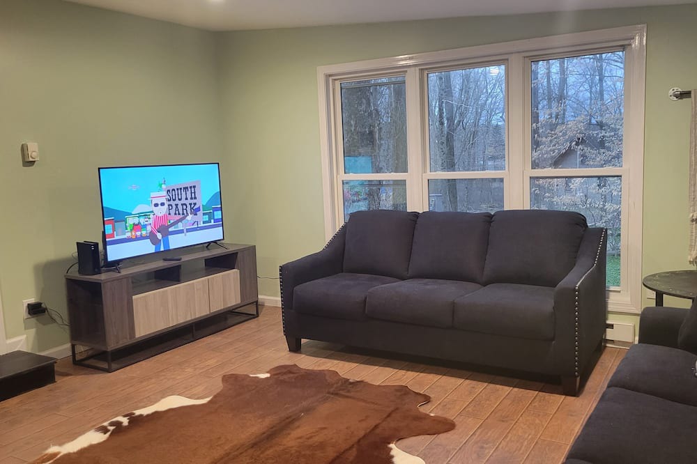 Photo of Livingroom in Lebanon