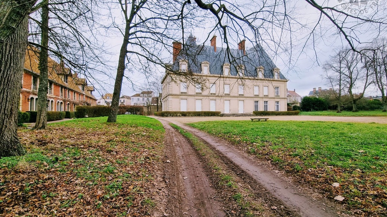 Photo of Outdoor in Marines