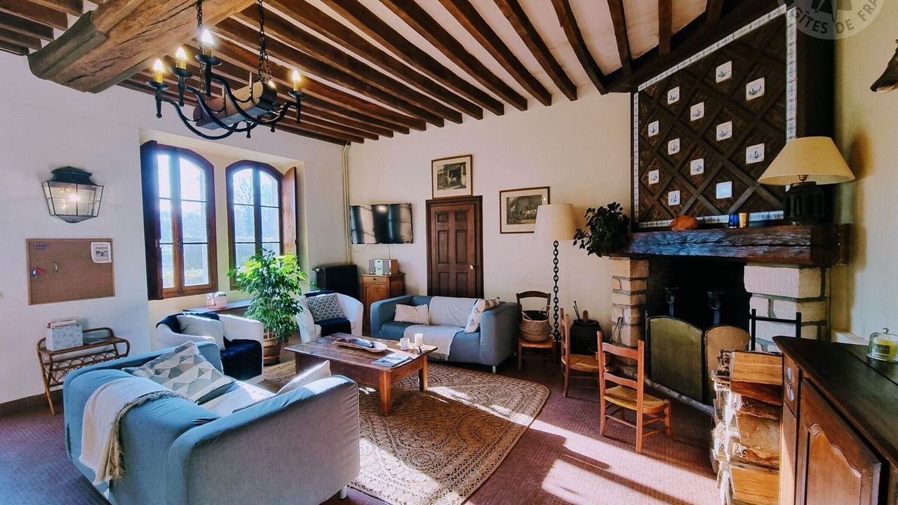 Photo of Livingroom in Marines