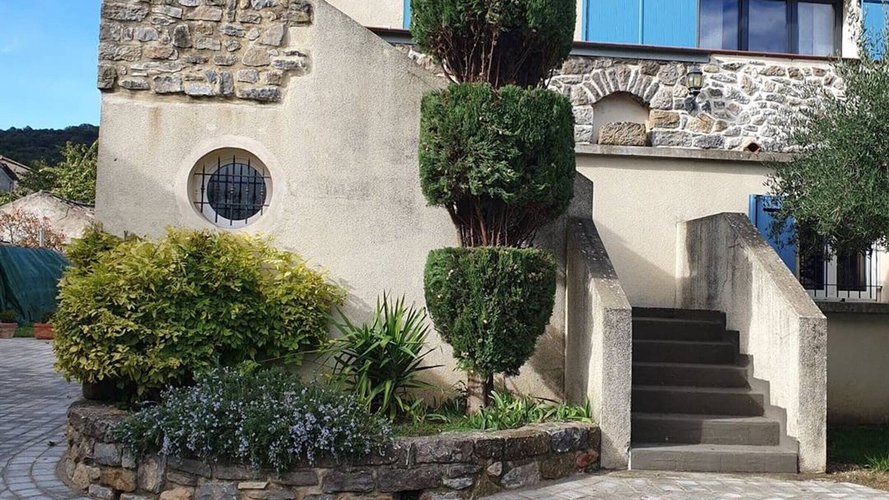 Photo of Outdoor in Les Mages