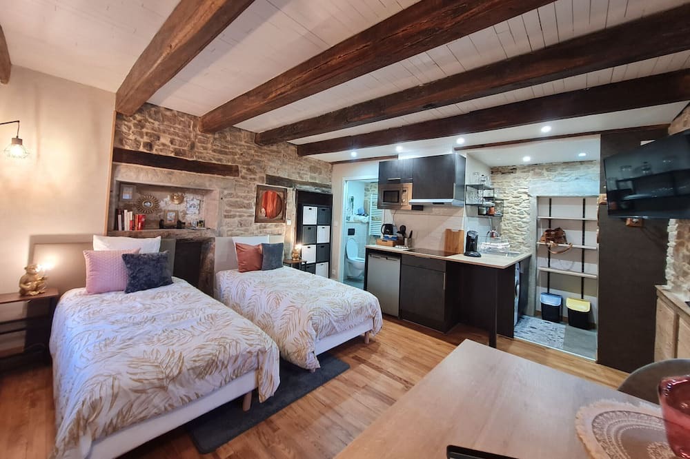 Photo of Bedroom in Flin