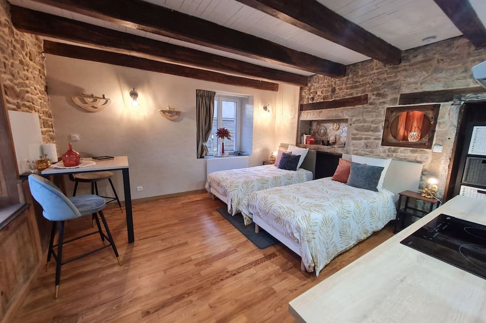 Photo of Bedroom in Flin