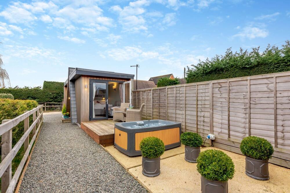 Photo of Others in Bretforton